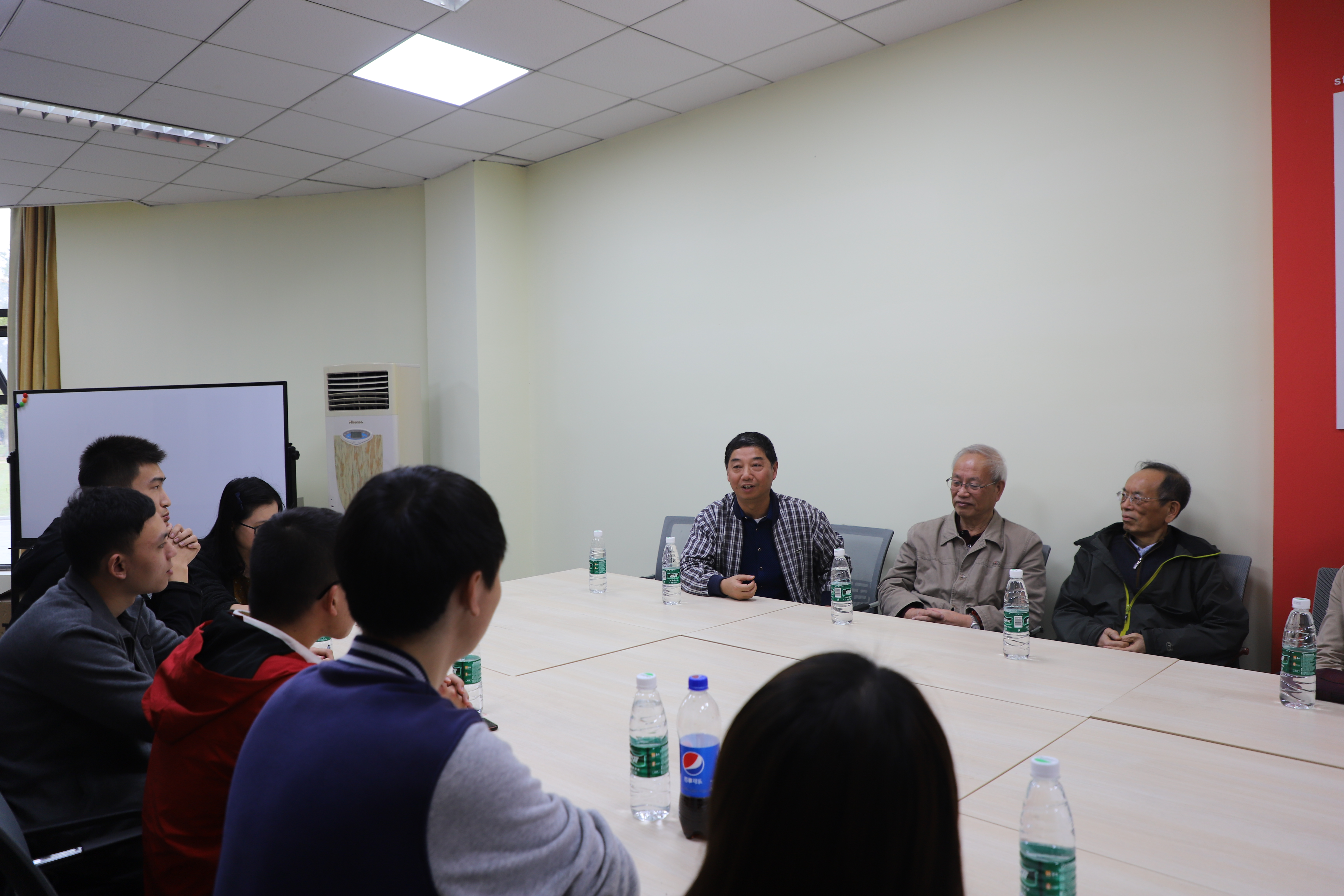 50e447241f4c2ba6417d463d39611fcb.JPG 50e447241f4c2ba6417d463d39611fcb.JPG