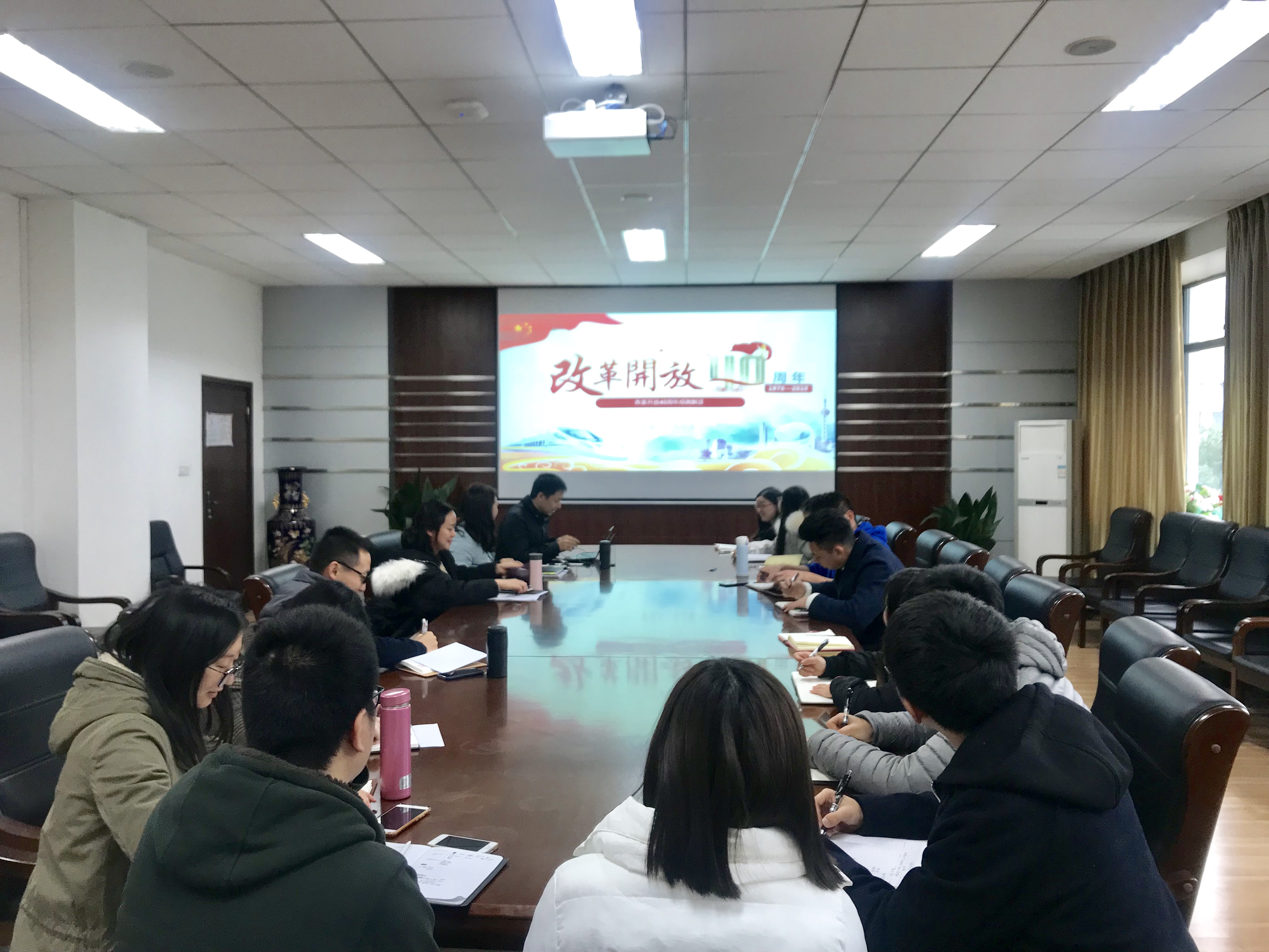 5e413c7e7400bc04913a0078585e9ba2.jpg 5e413c7e7400bc04913a0078585e9ba2.jpg