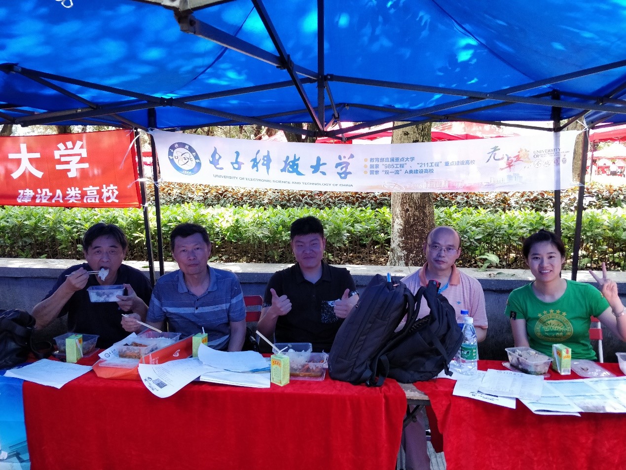 6a3b9eaea90a8cc733f0de60f81db89e.jpg 6a3b9eaea90a8cc733f0de60f81db89e.jpg