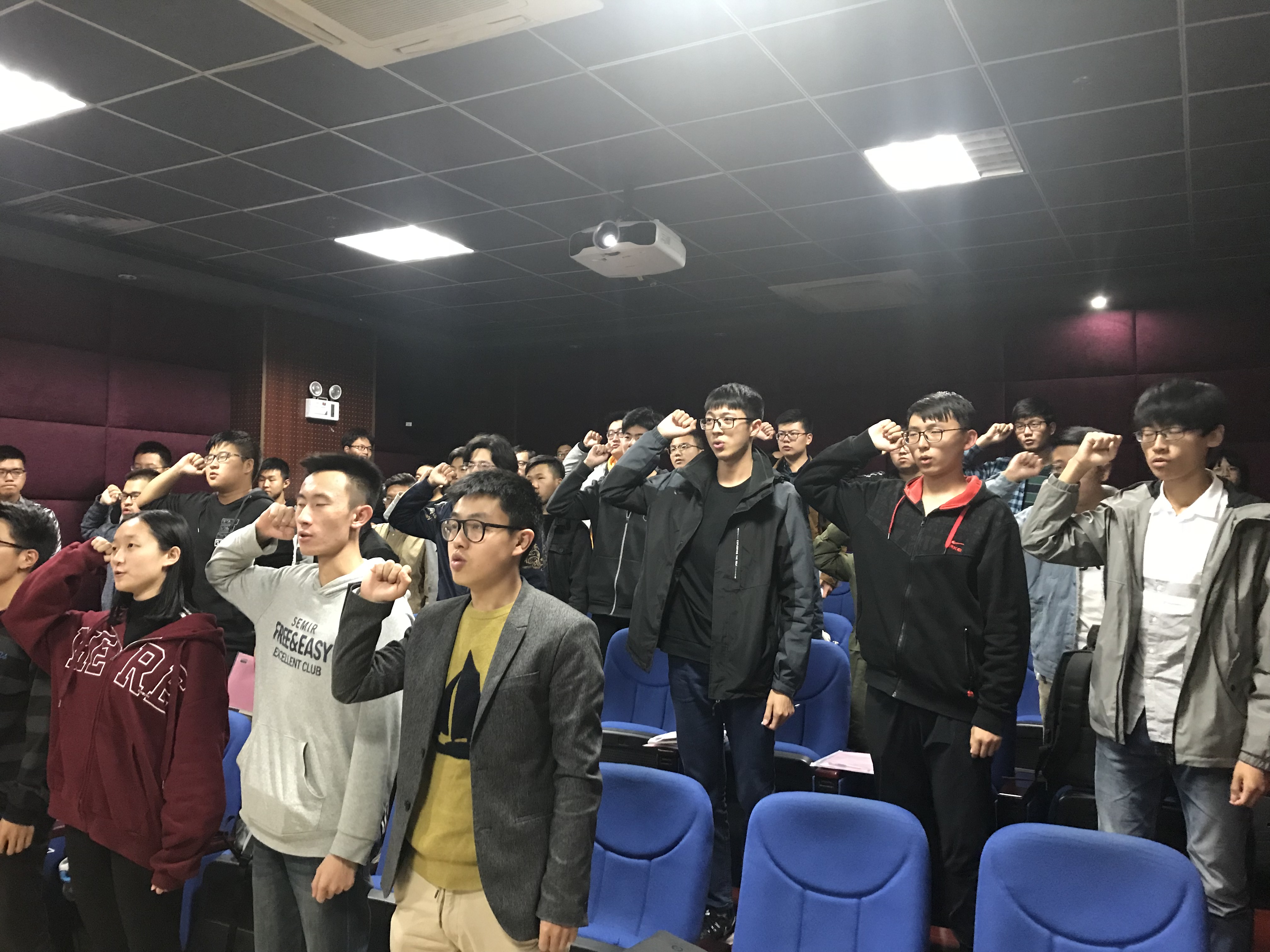 8b350ac7a7b516f8c582b6b39c45790b.jpg 8b350ac7a7b516f8c582b6b39c45790b.jpg