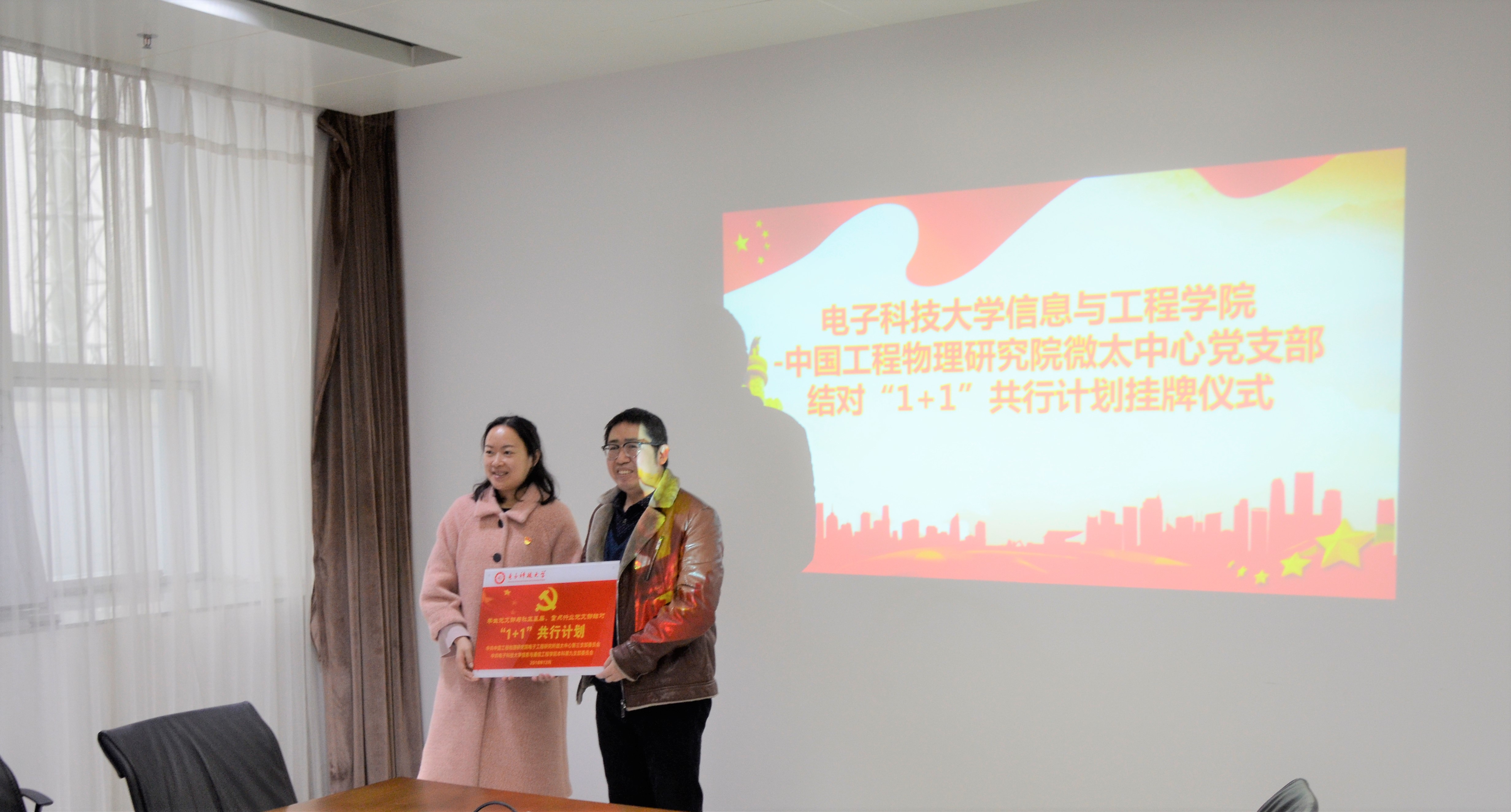 8fc2f0829f7c95282511fff94c887df0.jpg 8fc2f0829f7c95282511fff94c887df0.jpg