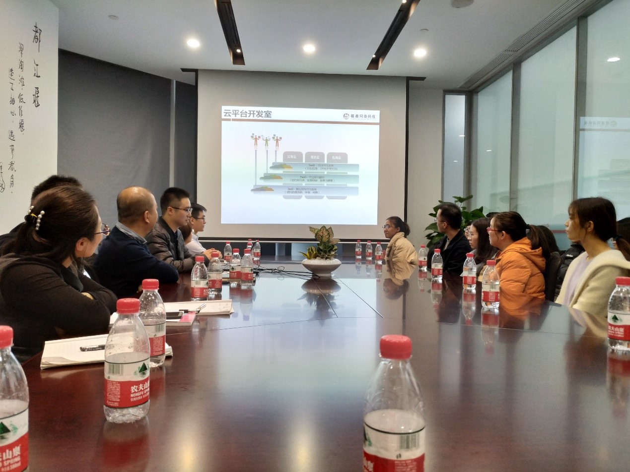 c945e75652bb034b42d3718744af41de.jpg c945e75652bb034b42d3718744af41de.jpg