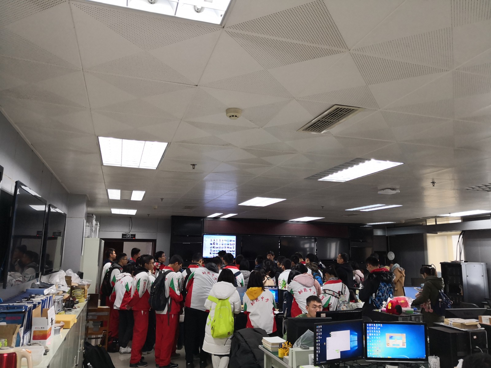 dd03cbbab937933ee9bfa331d375fa10.jpg dd03cbbab937933ee9bfa331d375fa10.jpg